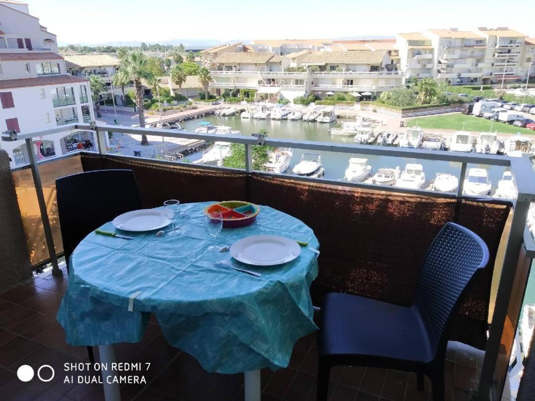 Appartement T2 Vue Mer Et Port,2 Balcons, Parking Prive Canet-en-Roussillon Esterno foto
