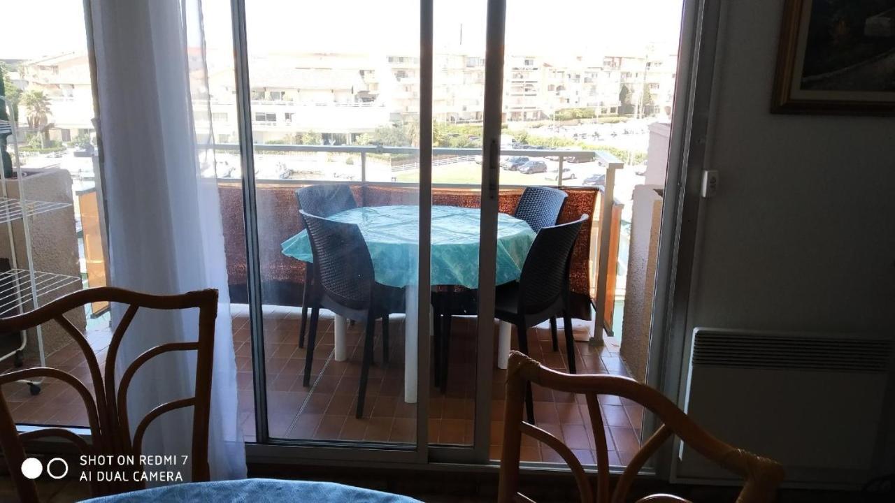 Appartement T2 Vue Mer Et Port,2 Balcons, Parking Prive Canet-en-Roussillon Esterno foto