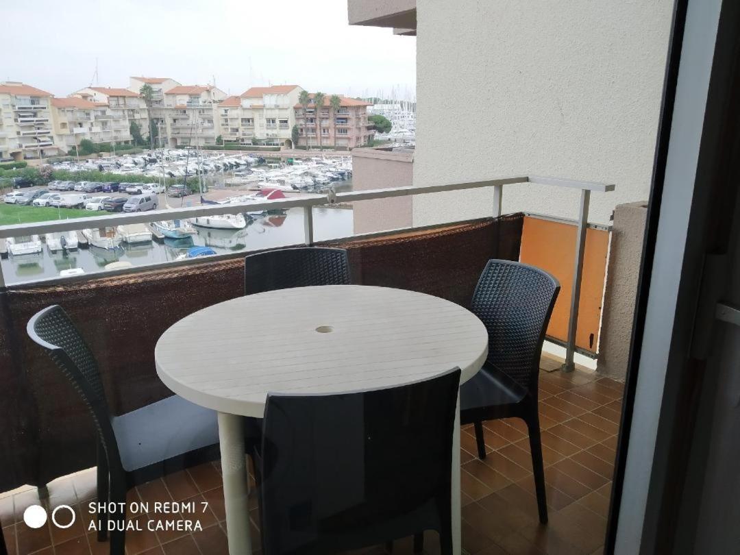 Appartement T2 Vue Mer Et Port,2 Balcons, Parking Prive Canet-en-Roussillon Esterno foto